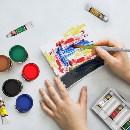 Must-Have Short Handle Brushes for Every Artist